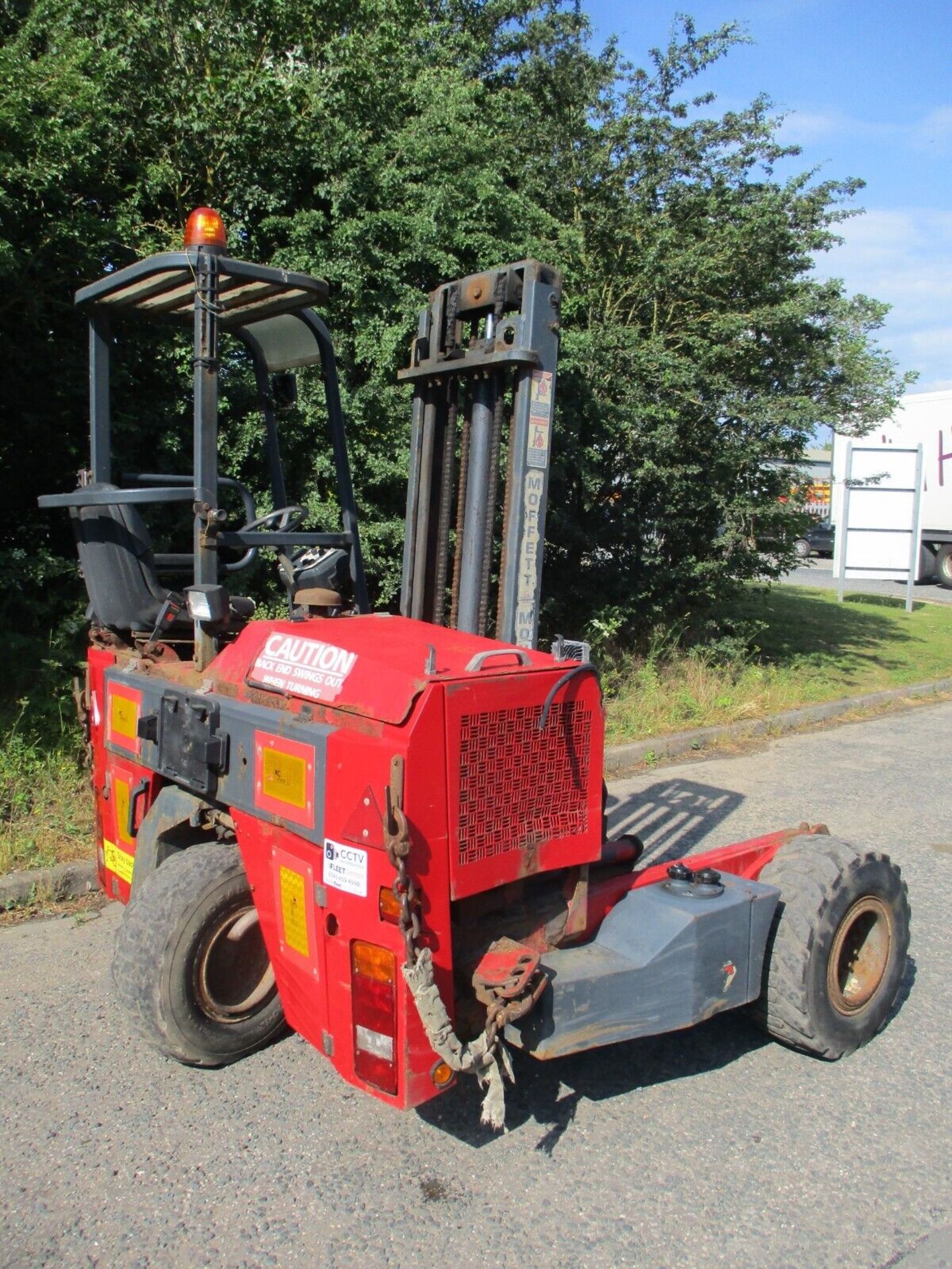 MOFFETT MOUNTY M2003: YOUR 2-TON LIFTING SOLUTION - Image 10 of 13