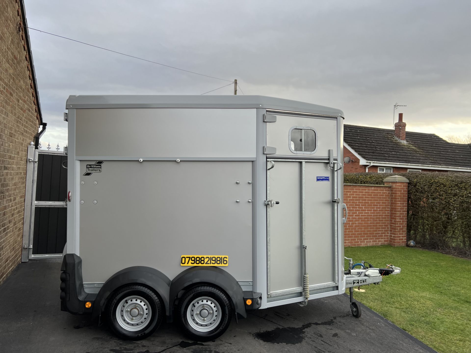 IFOR WILLIAMS HB506 HORSE TRAILER - Image 2 of 10