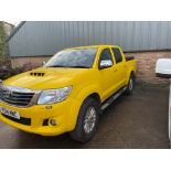 (ONLY 85K MILEAGE)** TOYOTA HILUX INVINCIBLE PICKUP TRUCK 3.0 D4D DOUBLE CAB
