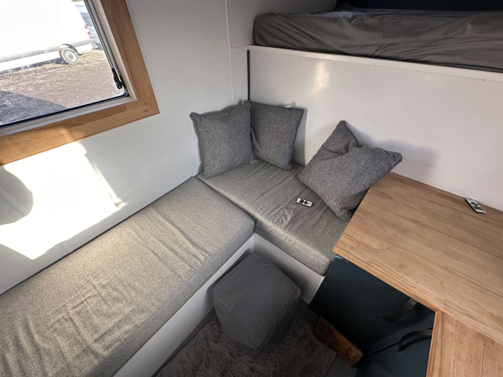 MOBILE COMFORT: 2008 FORD TRANSIT RWD CAMPER NO VAT ON HAMMER - Image 18 of 19