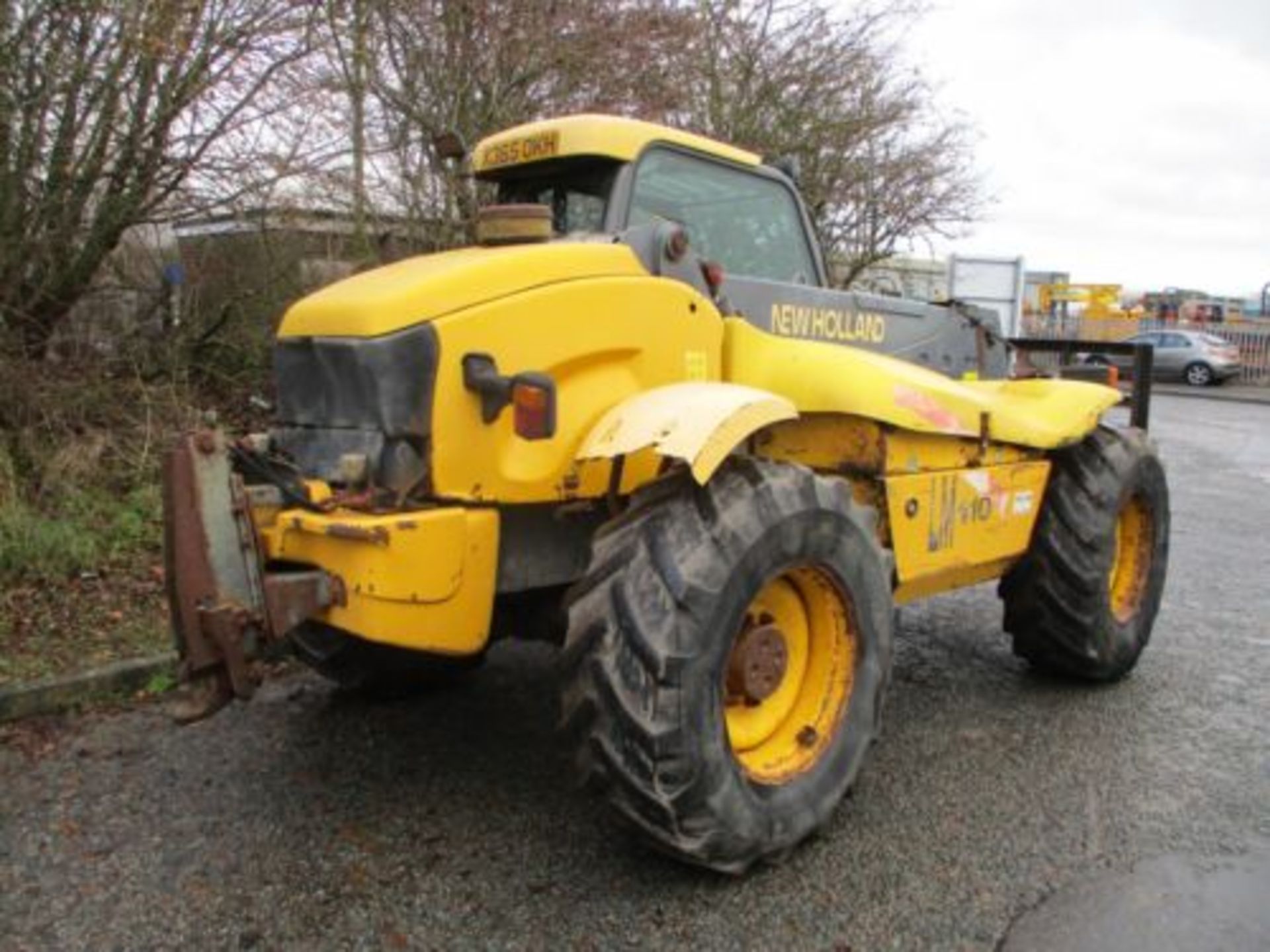 NEW HOLLAND LM410 TELEHANDLER: 2.8 TON LIFT - Image 8 of 8