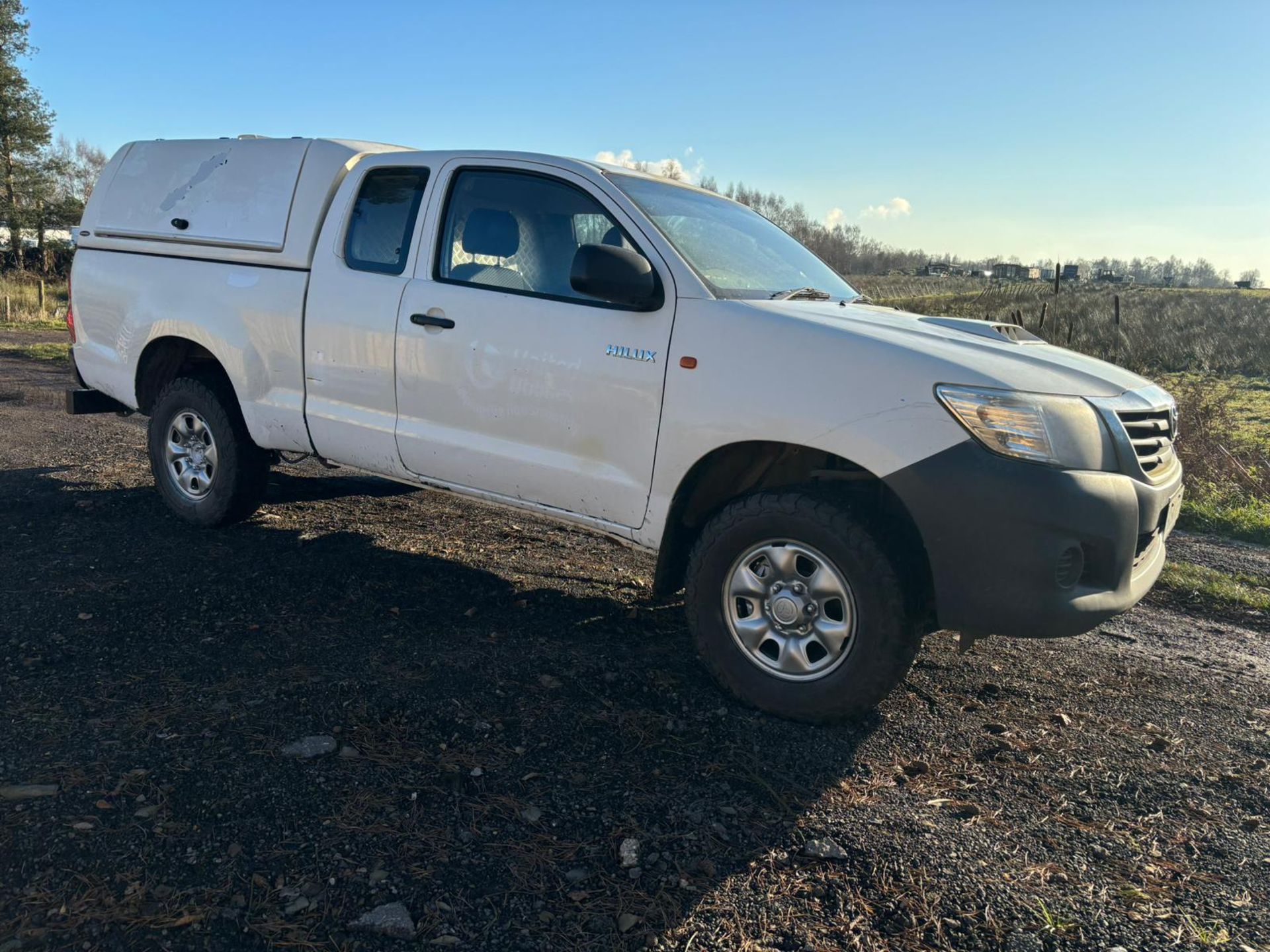 TOYOTA HILUX KING CAB PICKUP TRUCK 4X4 1 OWNER