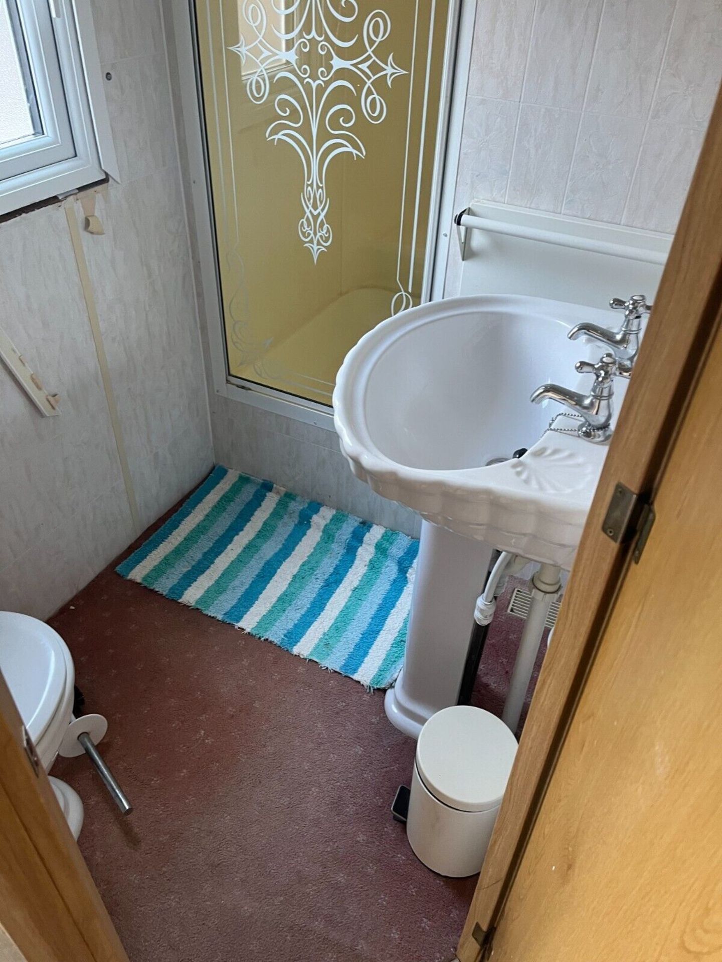 2 BEDROOM STATIC CARAVAN 36 FOOT LONG X 12 FOOT WIDE - Image 18 of 22