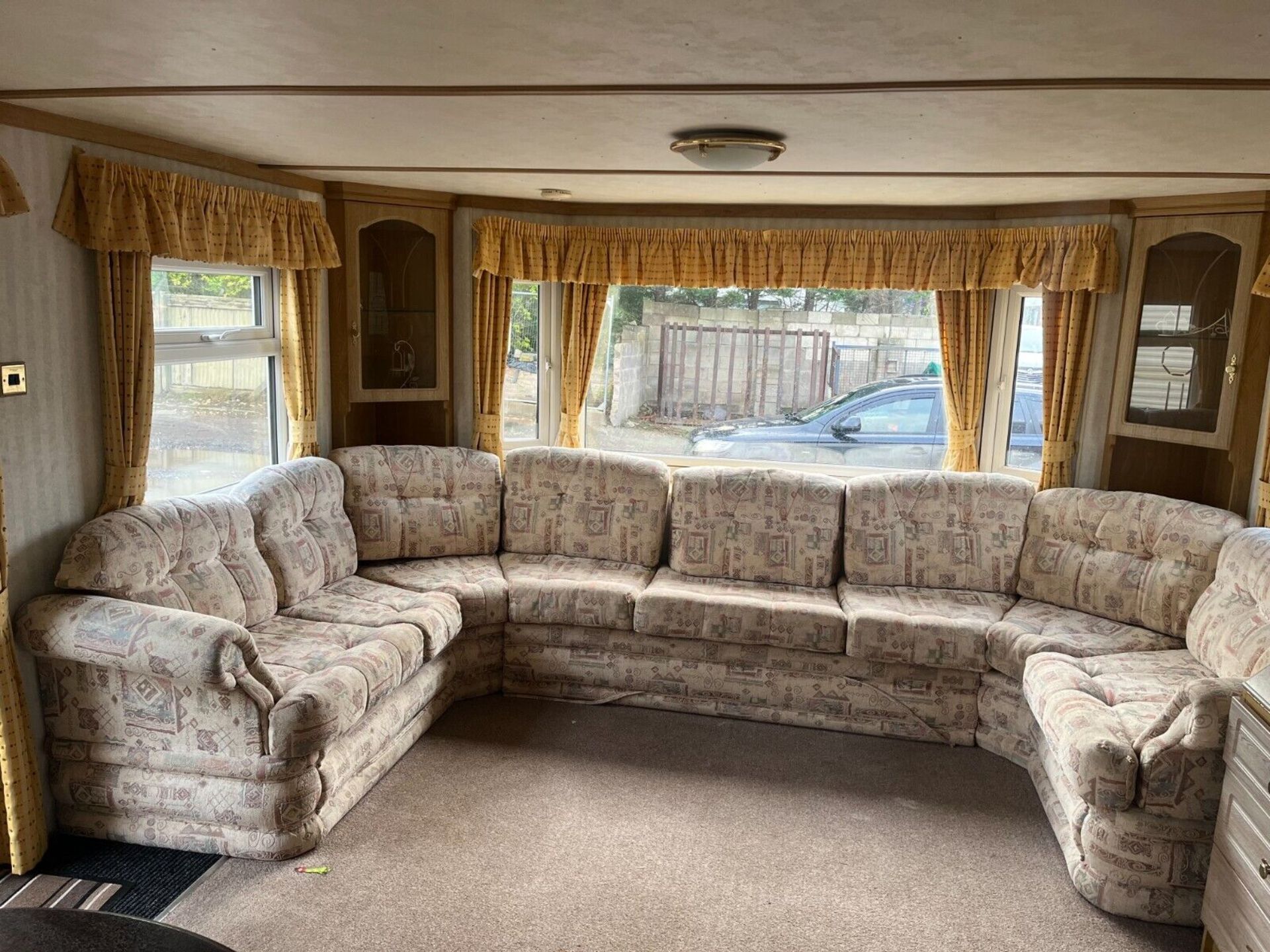 2 BEDROOM STATIC CARAVAN 36 FOOT LONG X 12 FOOT WIDE - Image 3 of 22