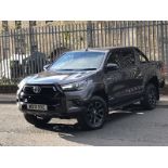 2021 TOYOTA HILUX 2.8 INVINCIBLE X DOUBLE CAB OFF ROAD ( NO VATON HAMMER)