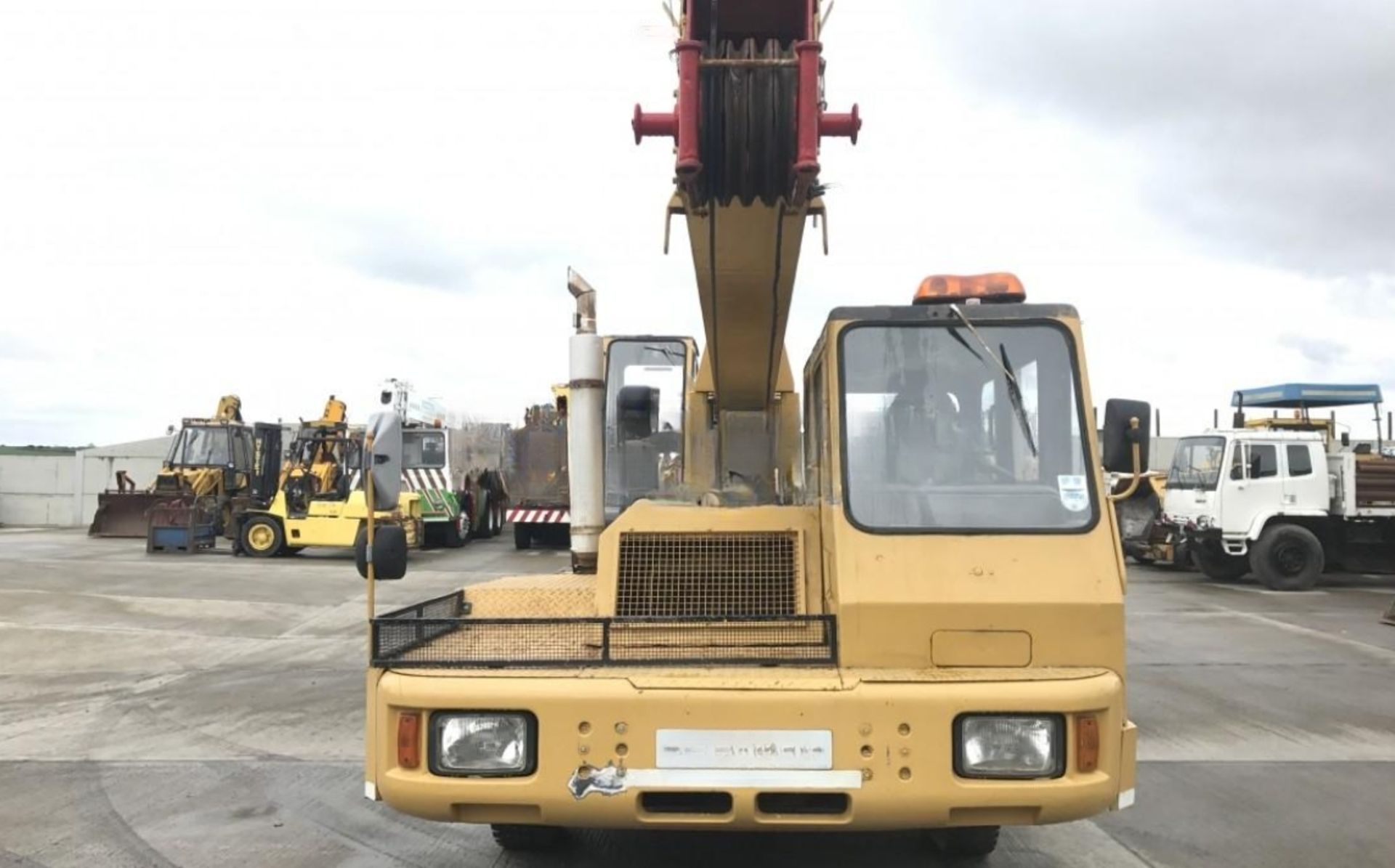 1985 KATO NK 140 15 TON 4×2 TRUCK CRANE