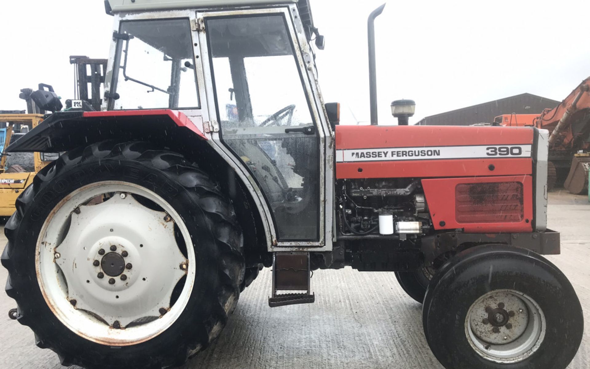 MASSEY FERGUSON 390/12 AG TRACTOR - Image 3 of 7