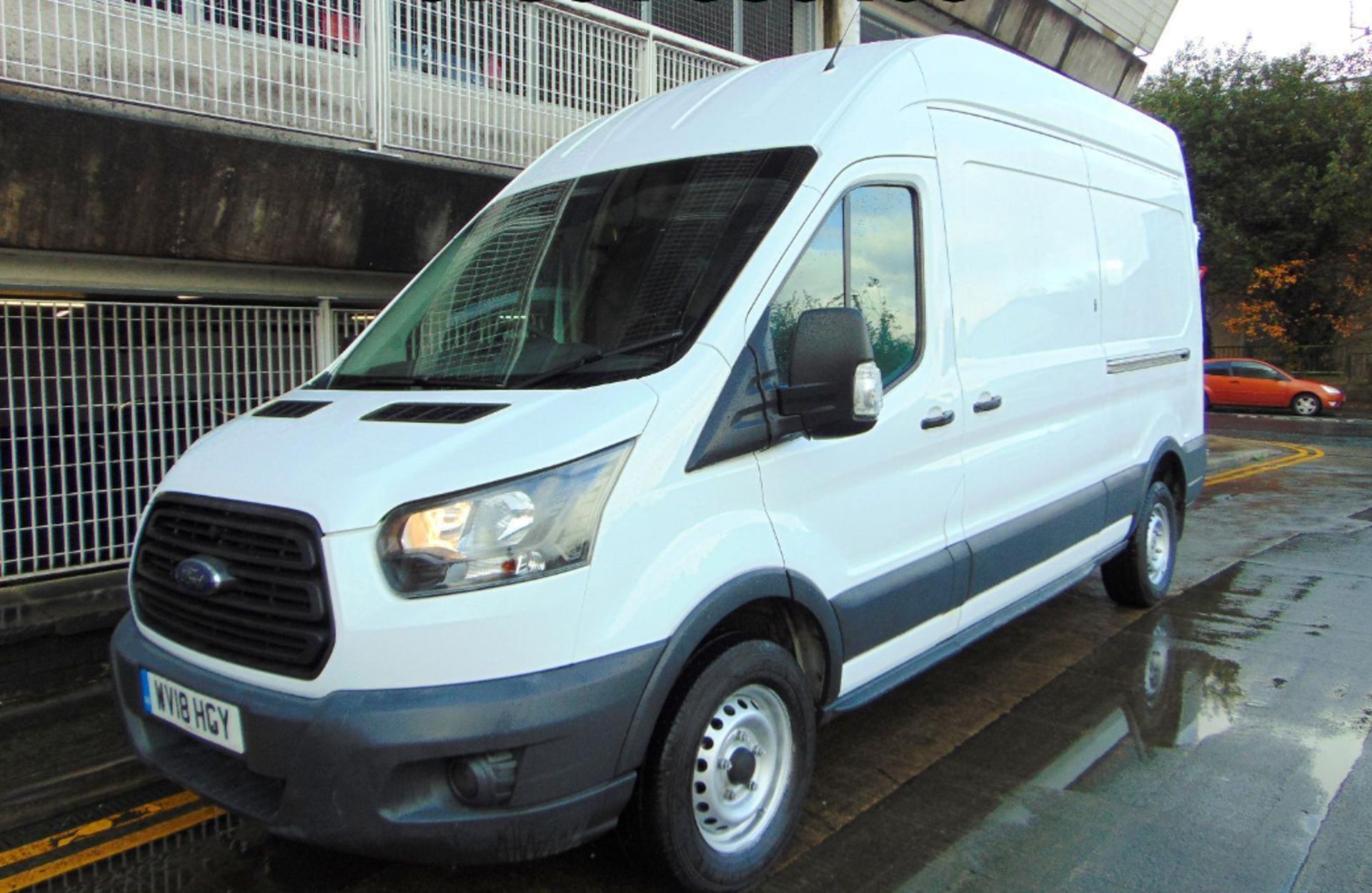 WORKHORSE ON WHEELS: FORD TRANSIT 2018, MANUAL, DIESEL, 3 SEATS, SERVICE HISTORY - Image 17 of 17