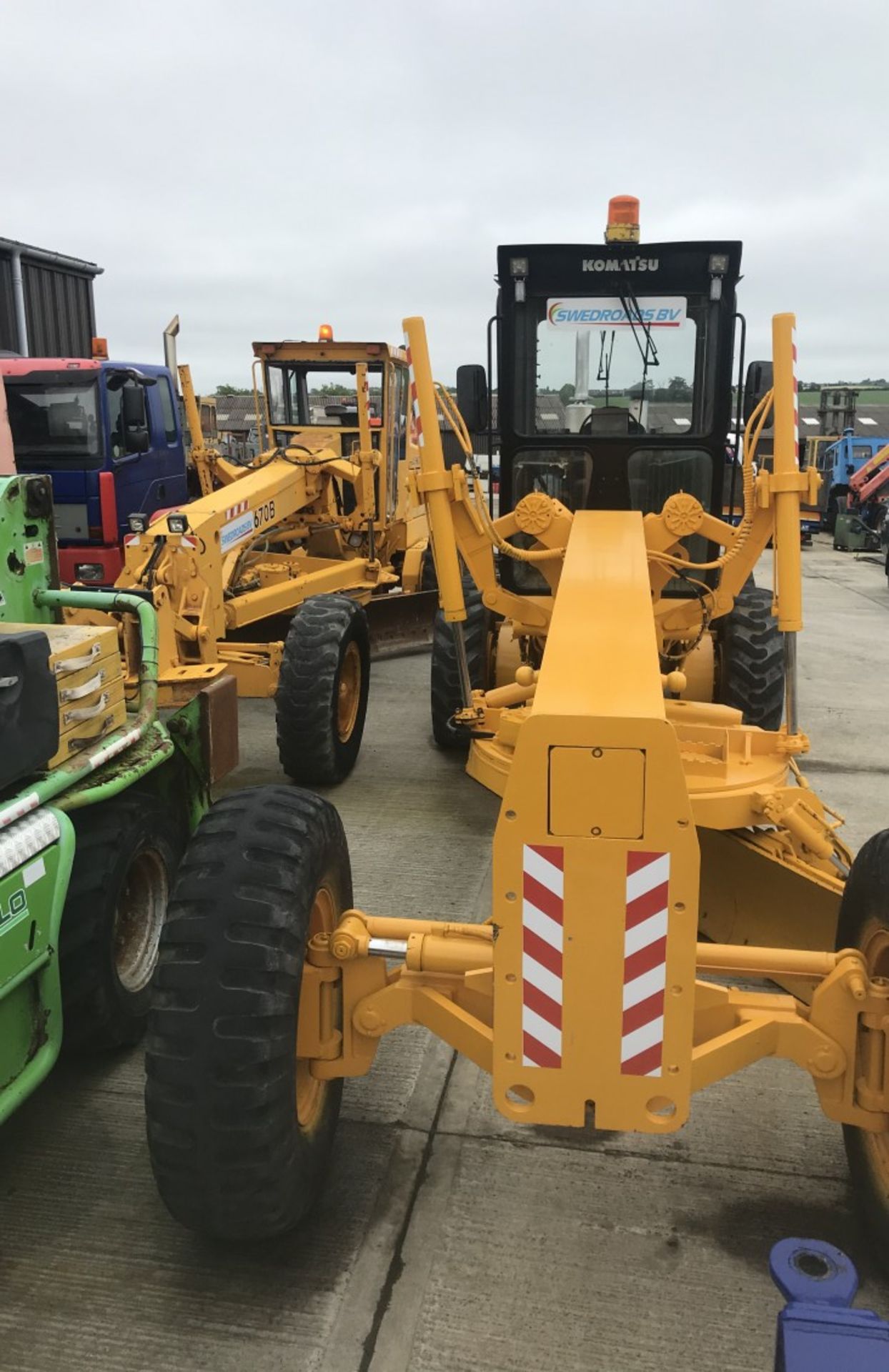 JOHN DEERE 670 MOTOR GRADER ( SAME SIZE AS CAT 140 - Image 4 of 15