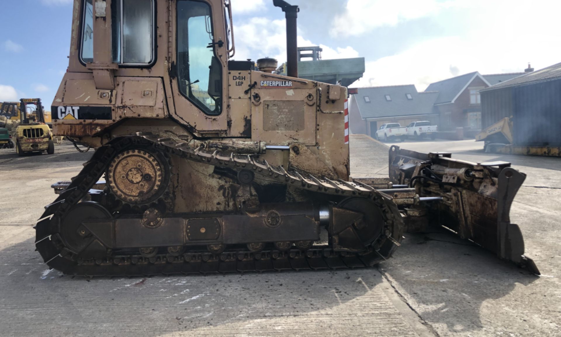 1996 DIESEL CAT D4H LGP TRACKED DOZER - Image 5 of 10