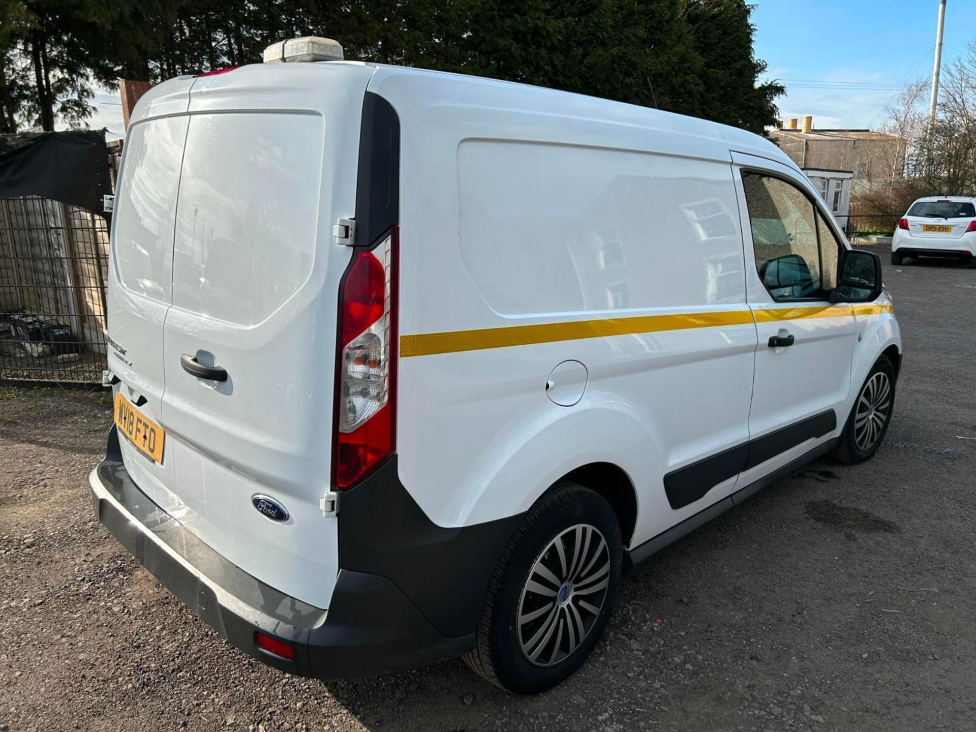 PRACTICAL FLEET SOLUTION: 2018 FORD TRANSIT CONNECT, MANUAL - Image 12 of 14