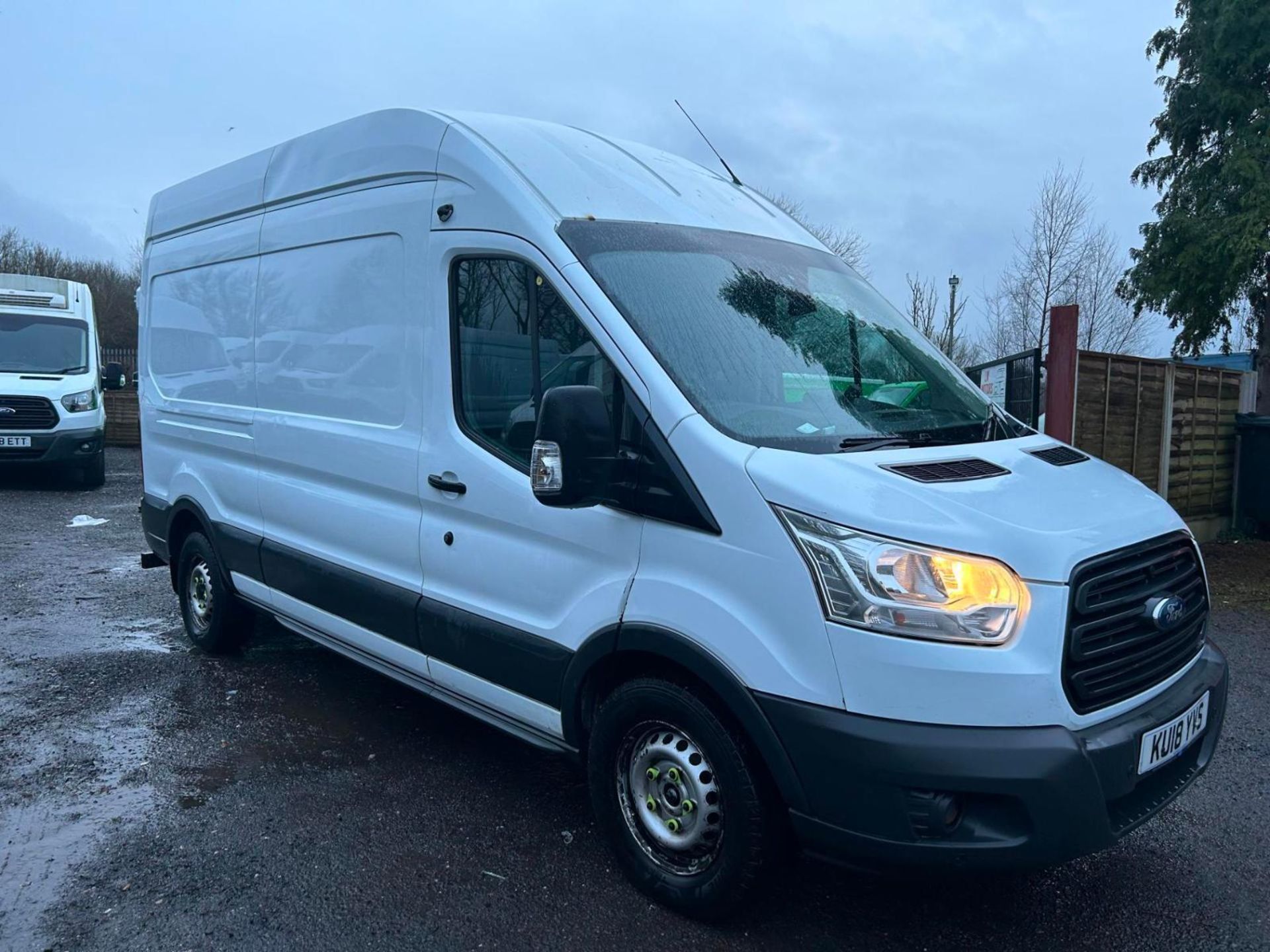 2018 FORD TRANSIT: WELL-EQUIPPED LONG WHEELBASE VAN