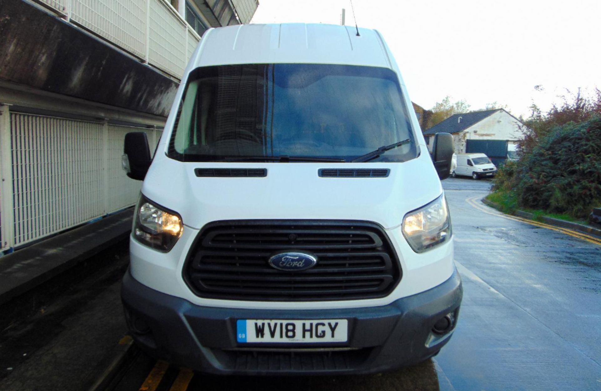 WORKHORSE ON WHEELS: FORD TRANSIT 2018, MANUAL, DIESEL, 3 SEATS, SERVICE HISTORY - Image 15 of 17