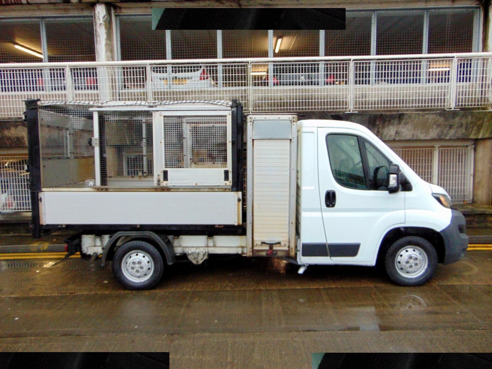 PEUGEOT BOXER 2014 TIPPER: COUNCIL DIRECT, 57K MILES, CAGE SIDES - Image 9 of 14