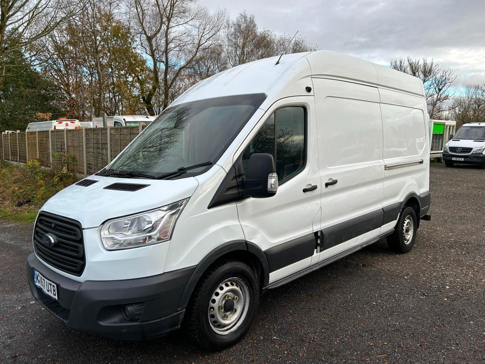 EFFICIENT WORK COMPANION: 2018 FORD TRANSIT 2.0 TDCI L3 H3 PANEL VAN - Image 4 of 10