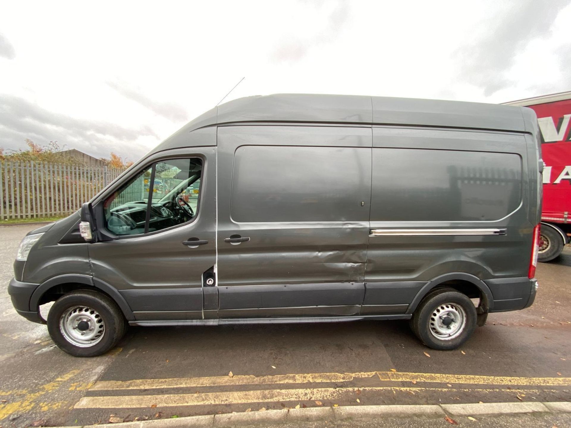 ON THE MOVE: 2015 FORD TRANSIT, DIESEL, MANUAL, FULLY EQUIPPED - Image 4 of 16