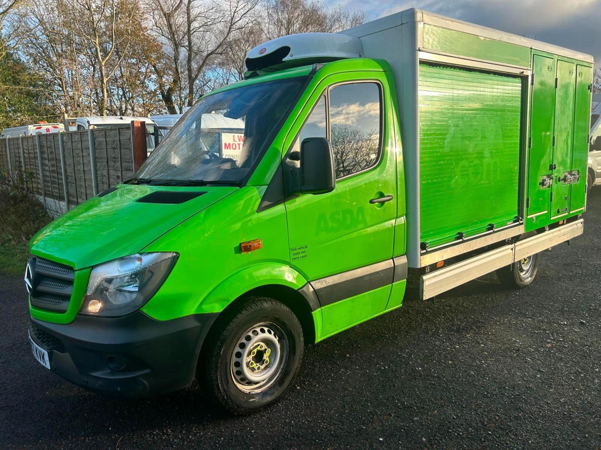 FROST-READY CARRIER: 2017 MERCEDES SPRINTER 314 CDI FRIDGE FREEZER - Image 11 of 13