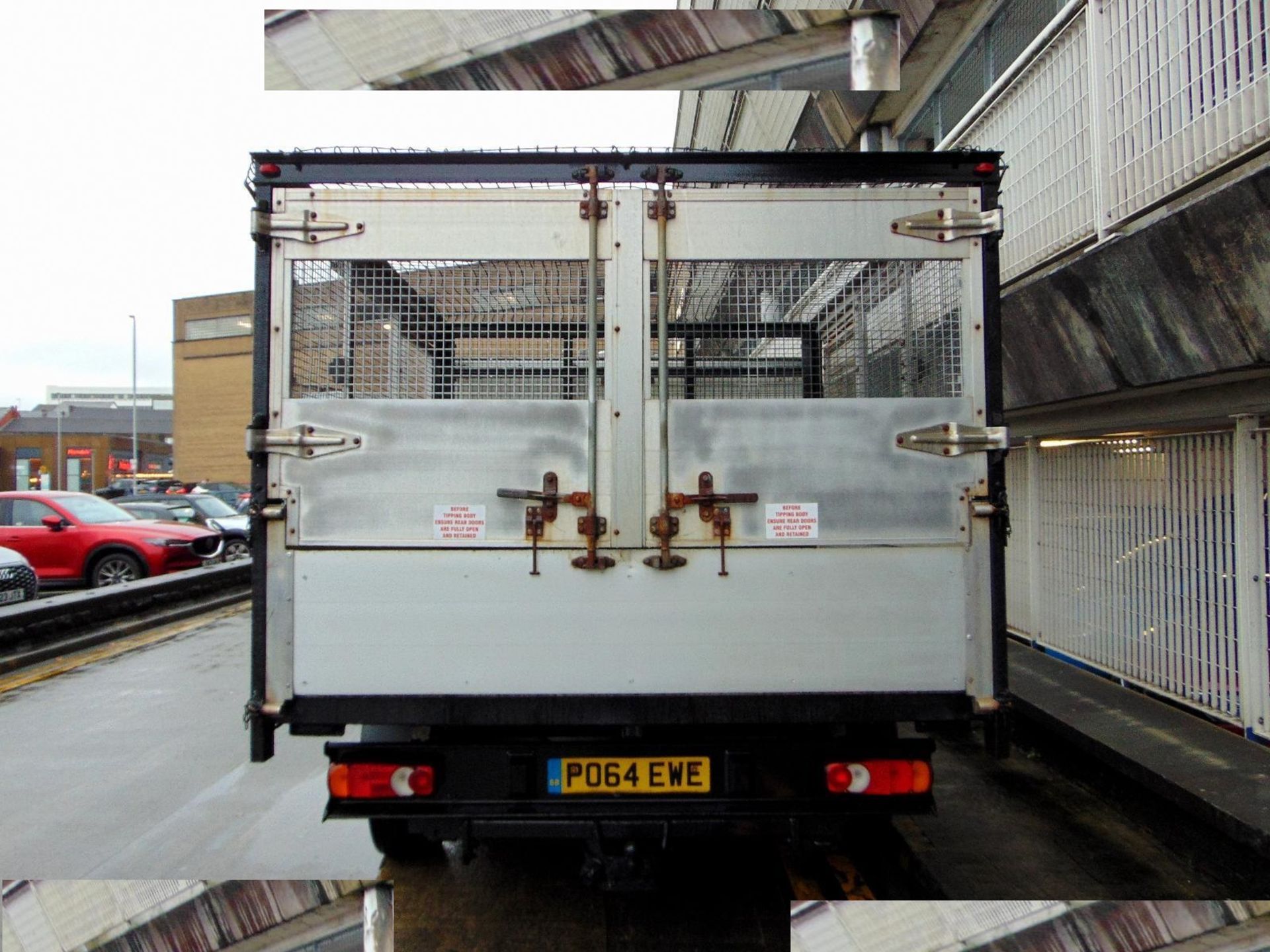 PEUGEOT BOXER 2014 TIPPER: COUNCIL DIRECT, 57K MILES, CAGE SIDES - Image 5 of 14