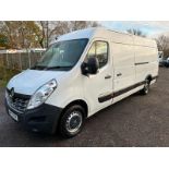 "HEALTHCARE CARGO CARRIER: 2017 RENAULT MASTER BUSINESS EXTRA"
