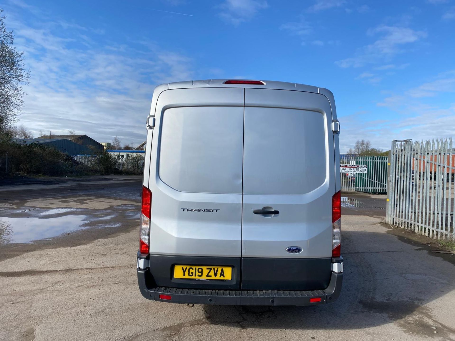 2019 FORD TRANSIT 2.0TDCI 130PS EURO6 290 L2H2 TREND - Image 7 of 12