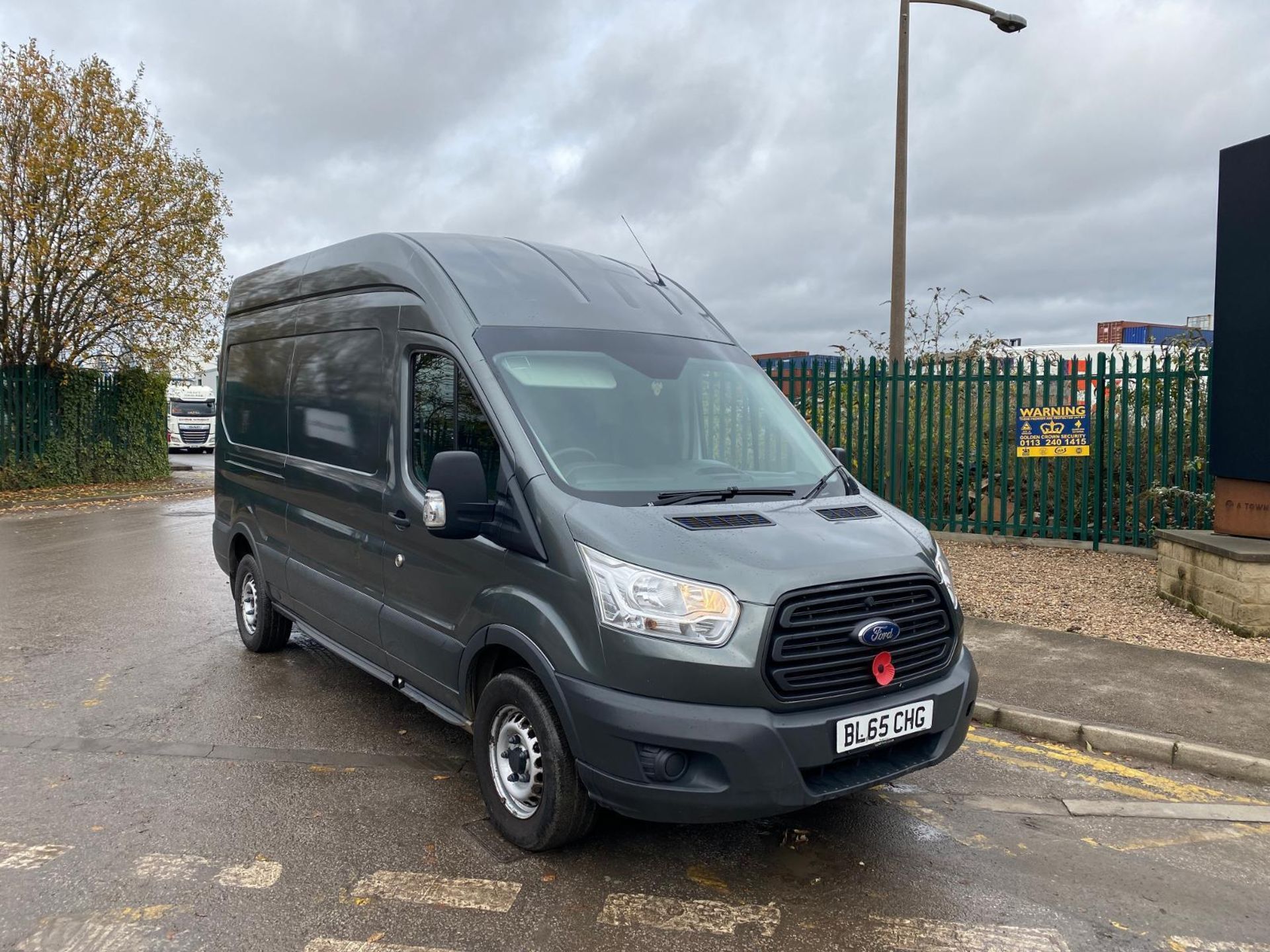ON THE MOVE: 2015 FORD TRANSIT, DIESEL, MANUAL, FULLY EQUIPPED - Image 15 of 16