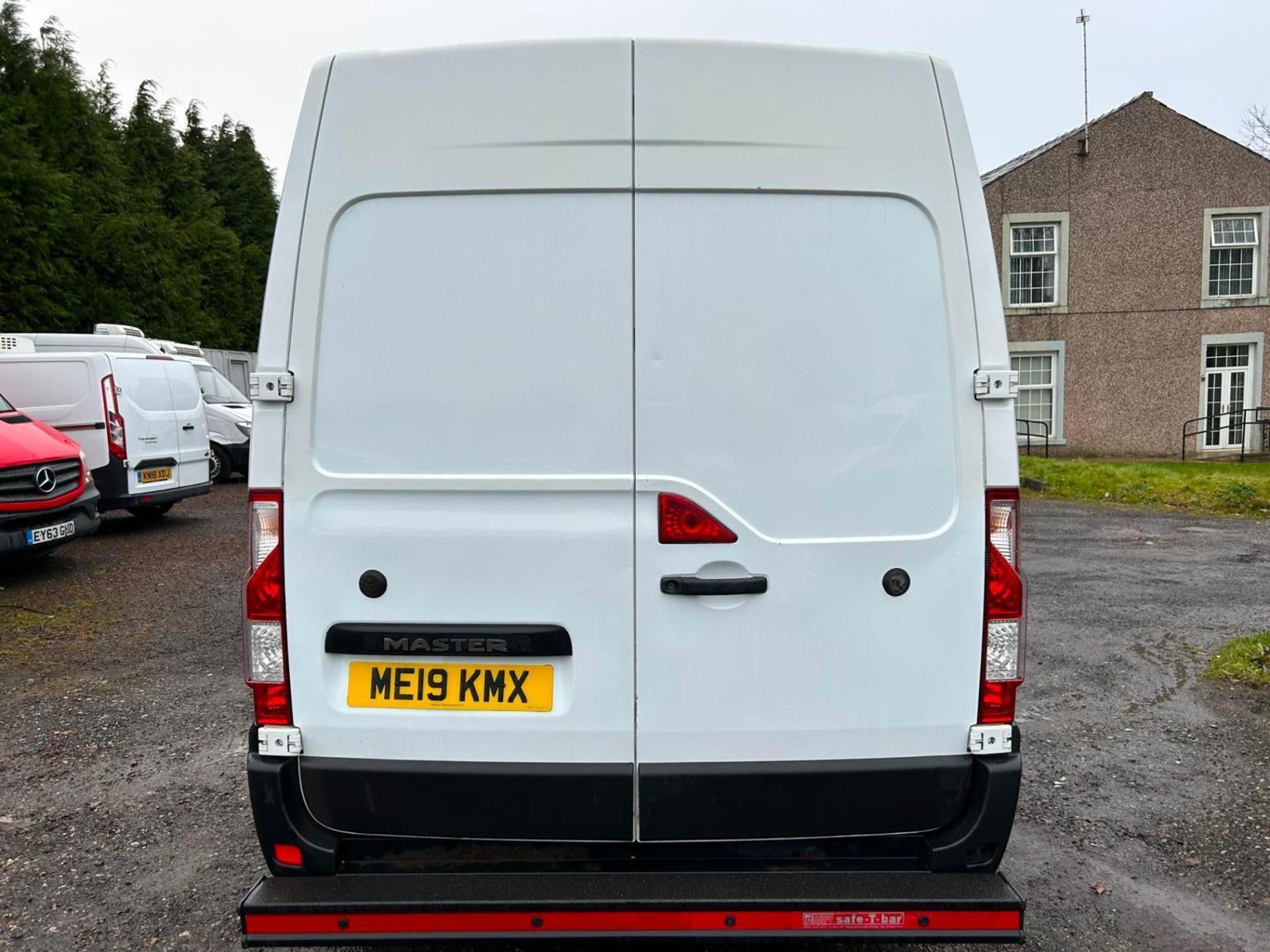 2019 RENAULT MASTER L35 DCI 130: HIGH ROOF, LONG WHEELBASE - Image 7 of 11