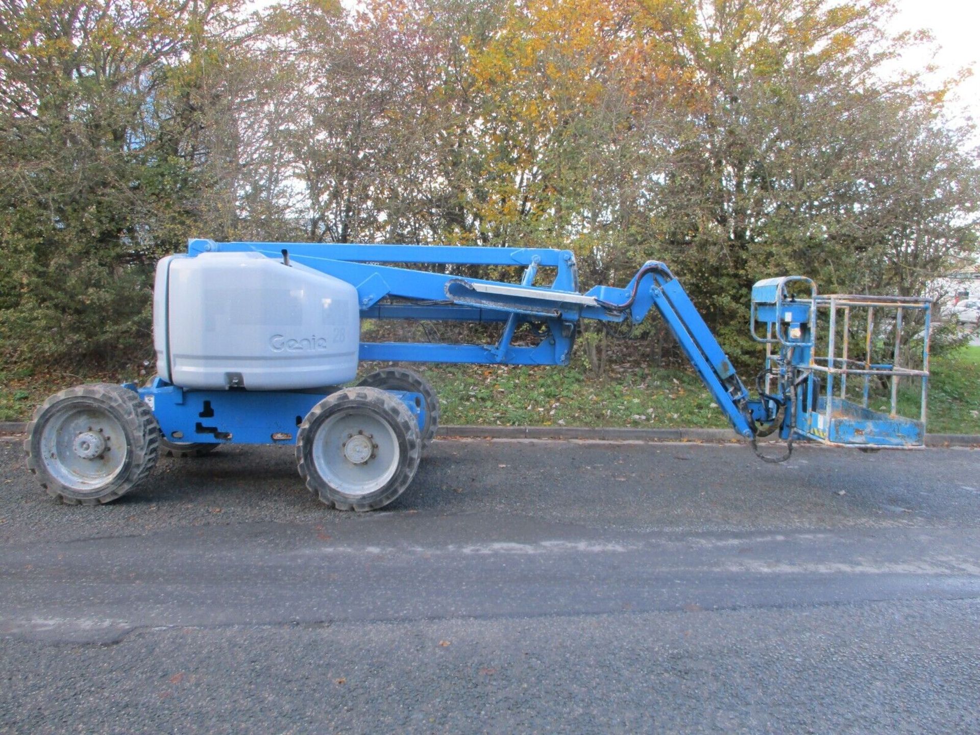 2005 GENIE Z45 / 25 CHERRY PICKER - Image 2 of 14