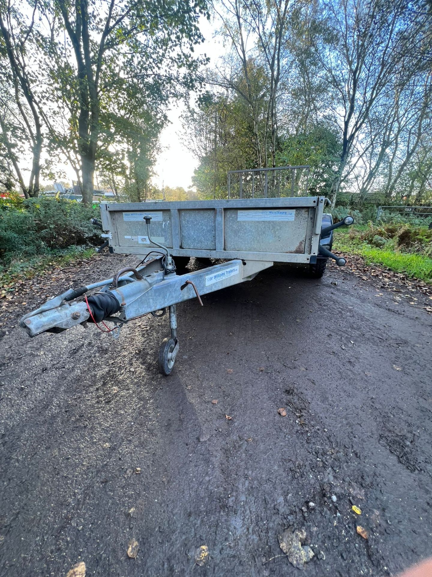 IFOR WILLIAMS TWIN AXLE TRAILER **(NO VAT ON HAMMER)** - Image 4 of 13