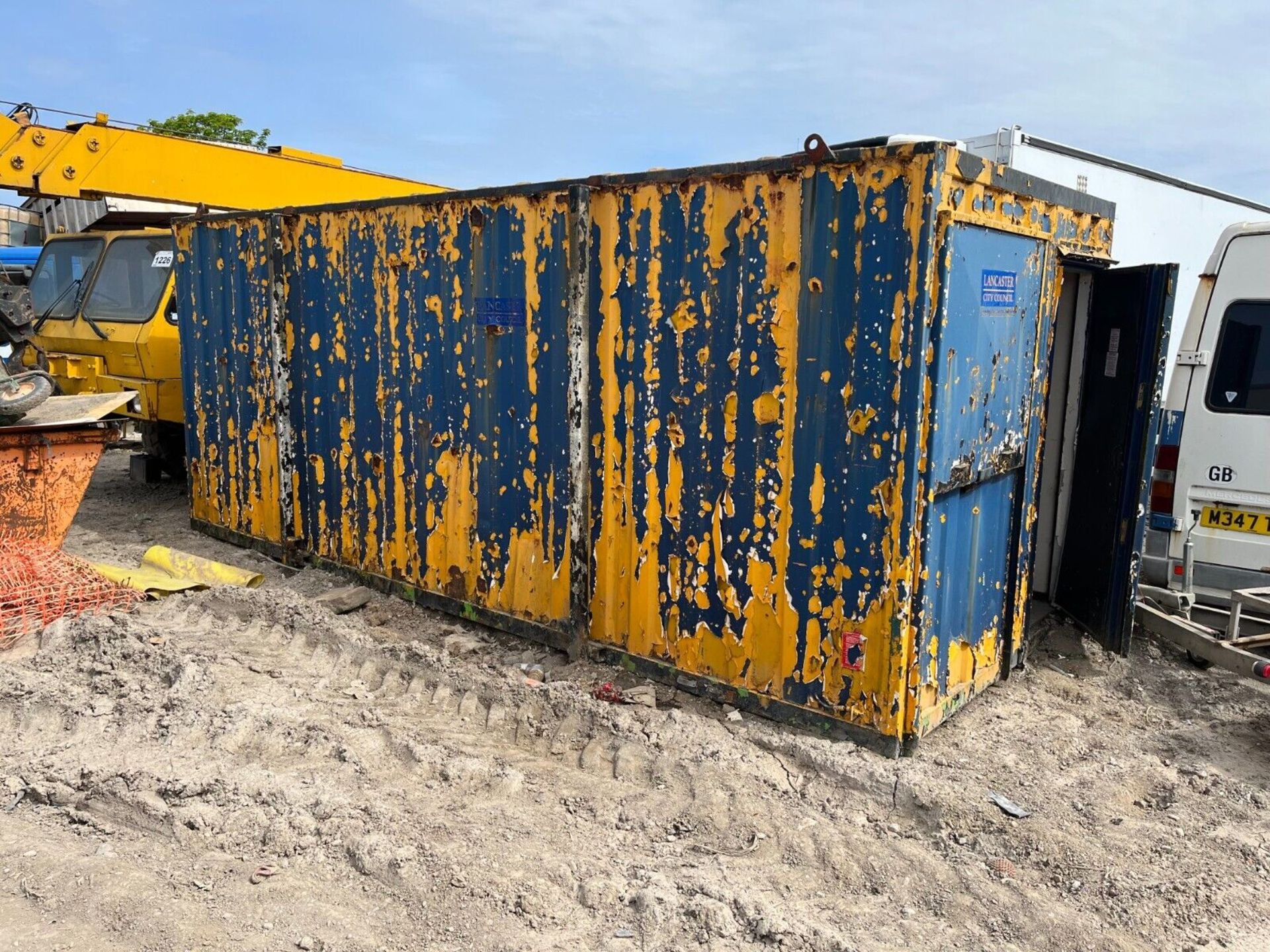 20 X 8 FOOT SHIPPING CONTAINER OFFICE BREW ROOM CANTEEN WELFARE UNIT STORAGE