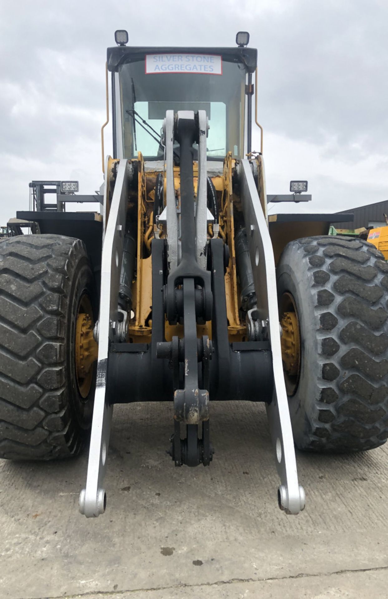 VOLVO L120 C WHEELED LOADER - Image 11 of 11