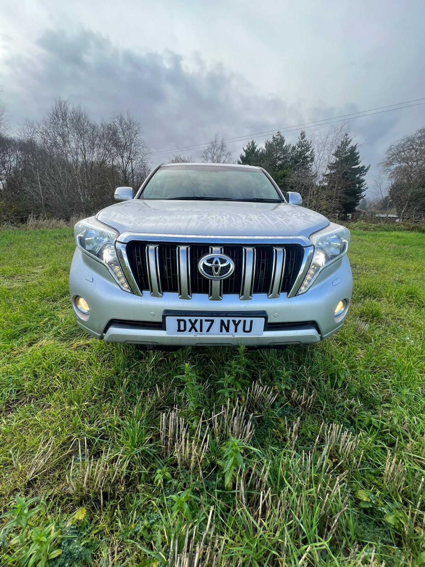 TOYOTA LAND CRUISER TOP OF THE RANGE FULL LEATHER - Image 10 of 20