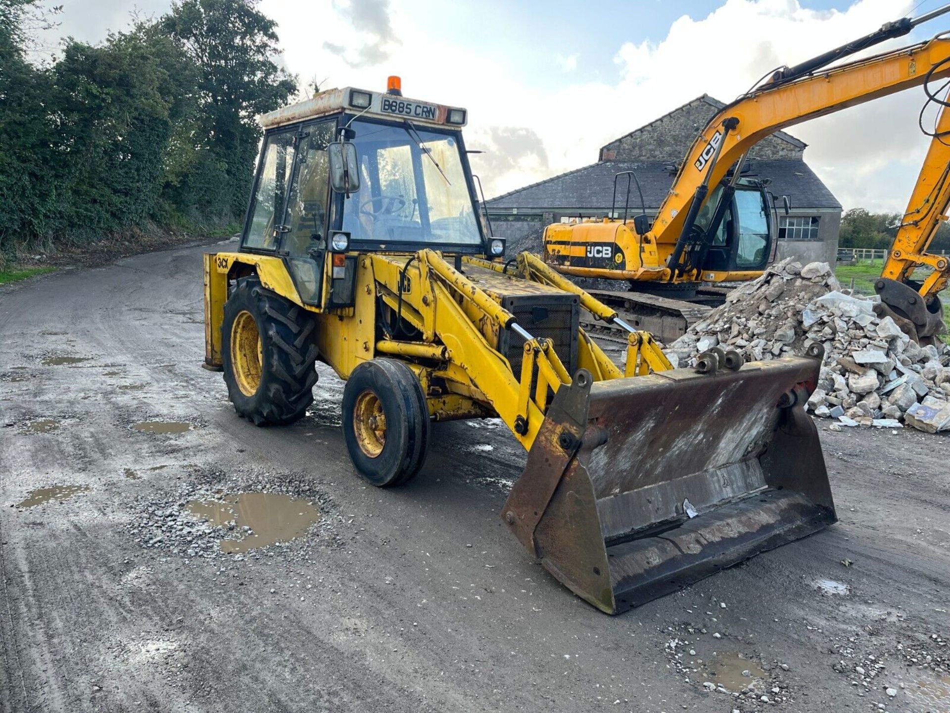 1984 JCB 3CX 2 WHEEL DRIVE BACKHOE LOADER