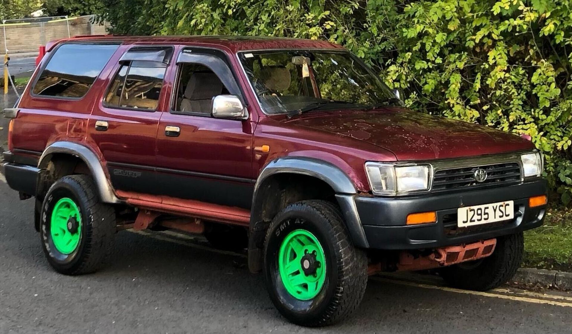 1991 TOYOTA HILUX SURF SSR-X LIMITED 3.0 TURBO DIESEL: A VINTAGE GEM - Image 4 of 8