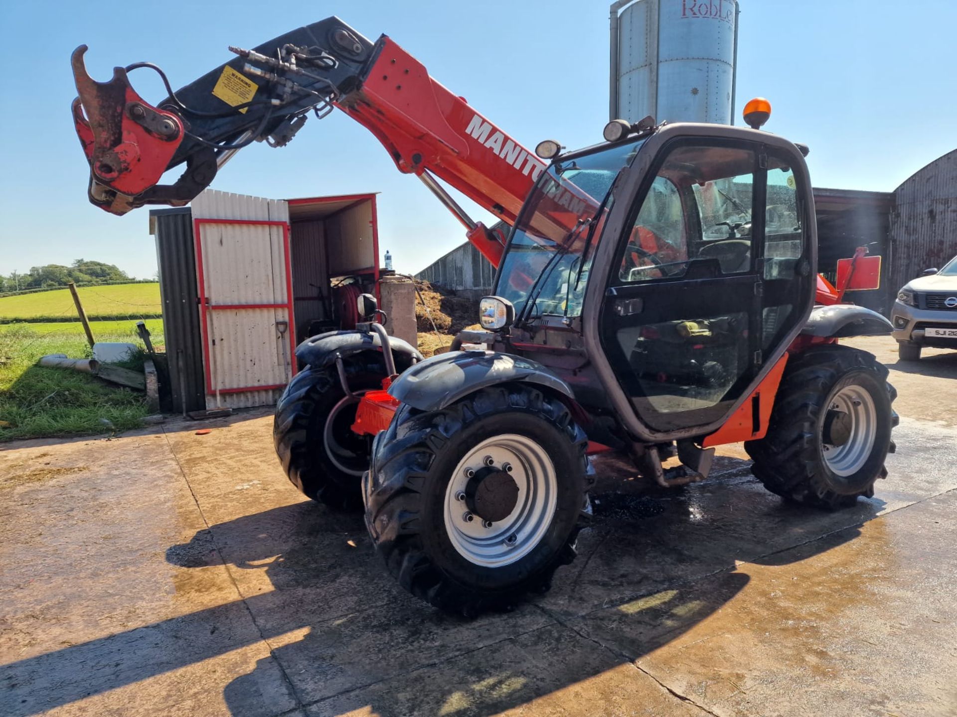 2009 MANITOU MLT 627 TELEHANDLER - 5236 HOURS - V5 AVAILABLE