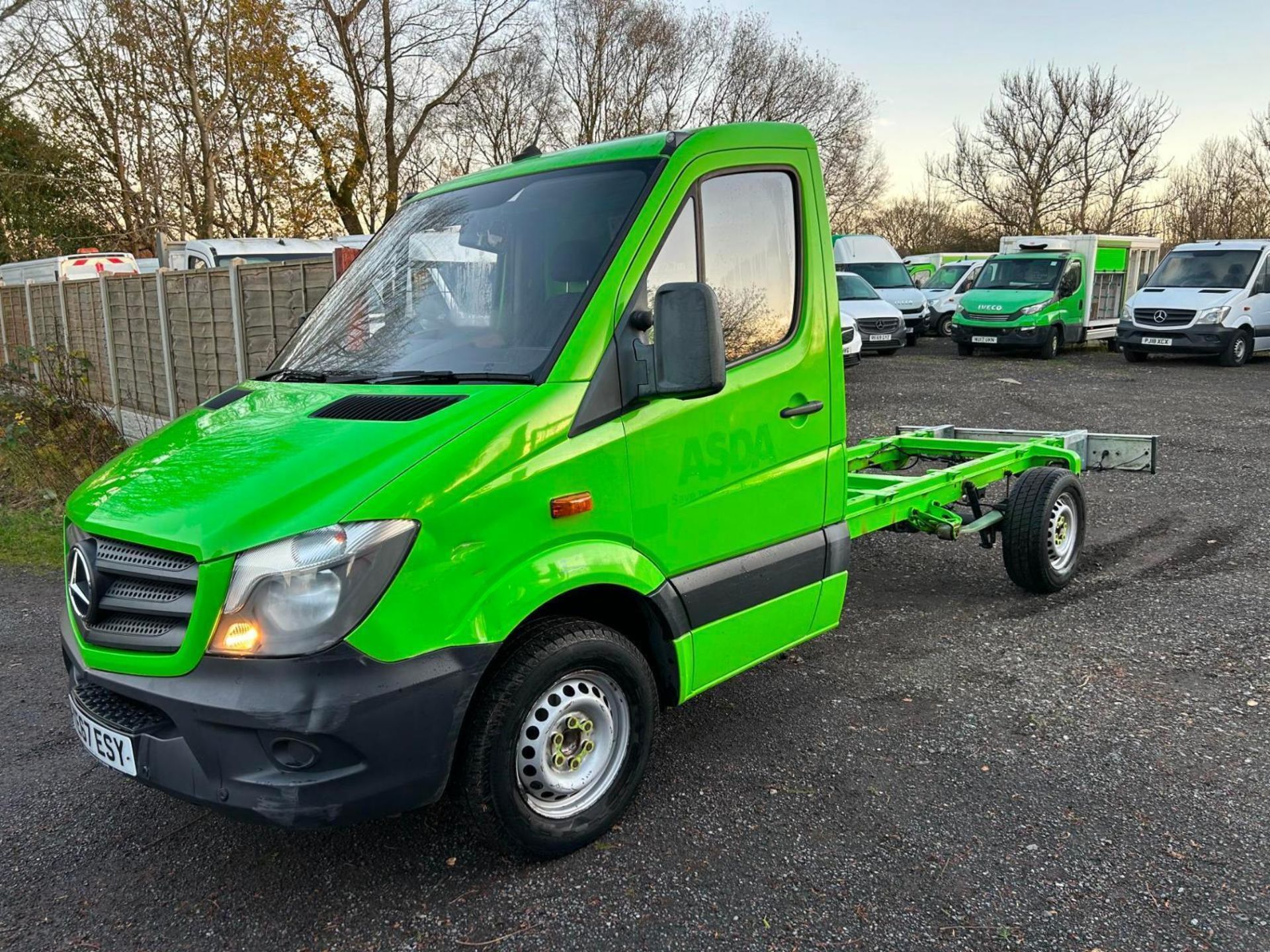 RELIABLE WORK COMPANION: 2017 MERCEDES CHASSIS CAB, 104K MILES - Image 2 of 12
