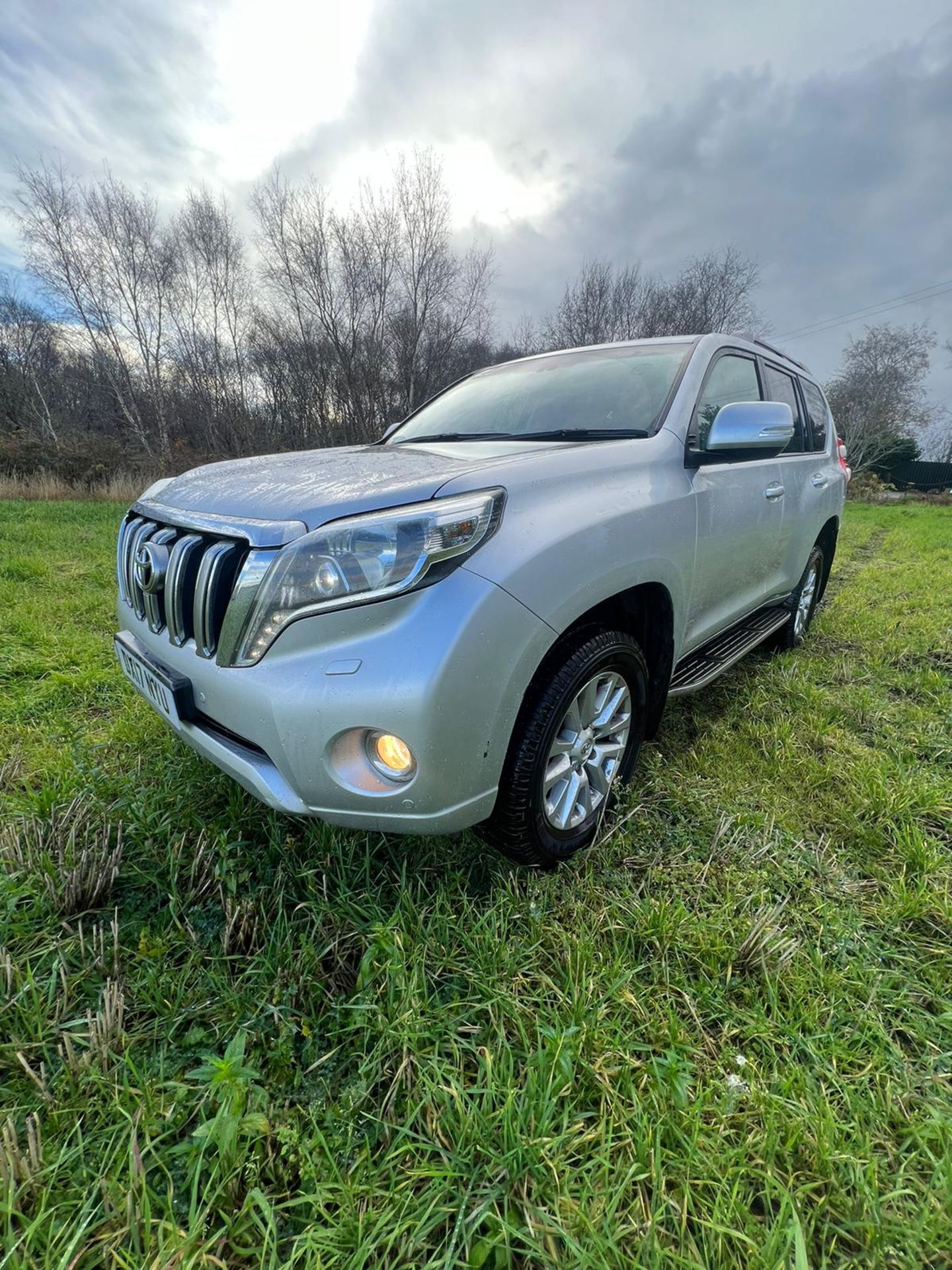 TOYOTA LAND CRUISER TOP OF THE RANGE FULL LEATHER - Image 11 of 20