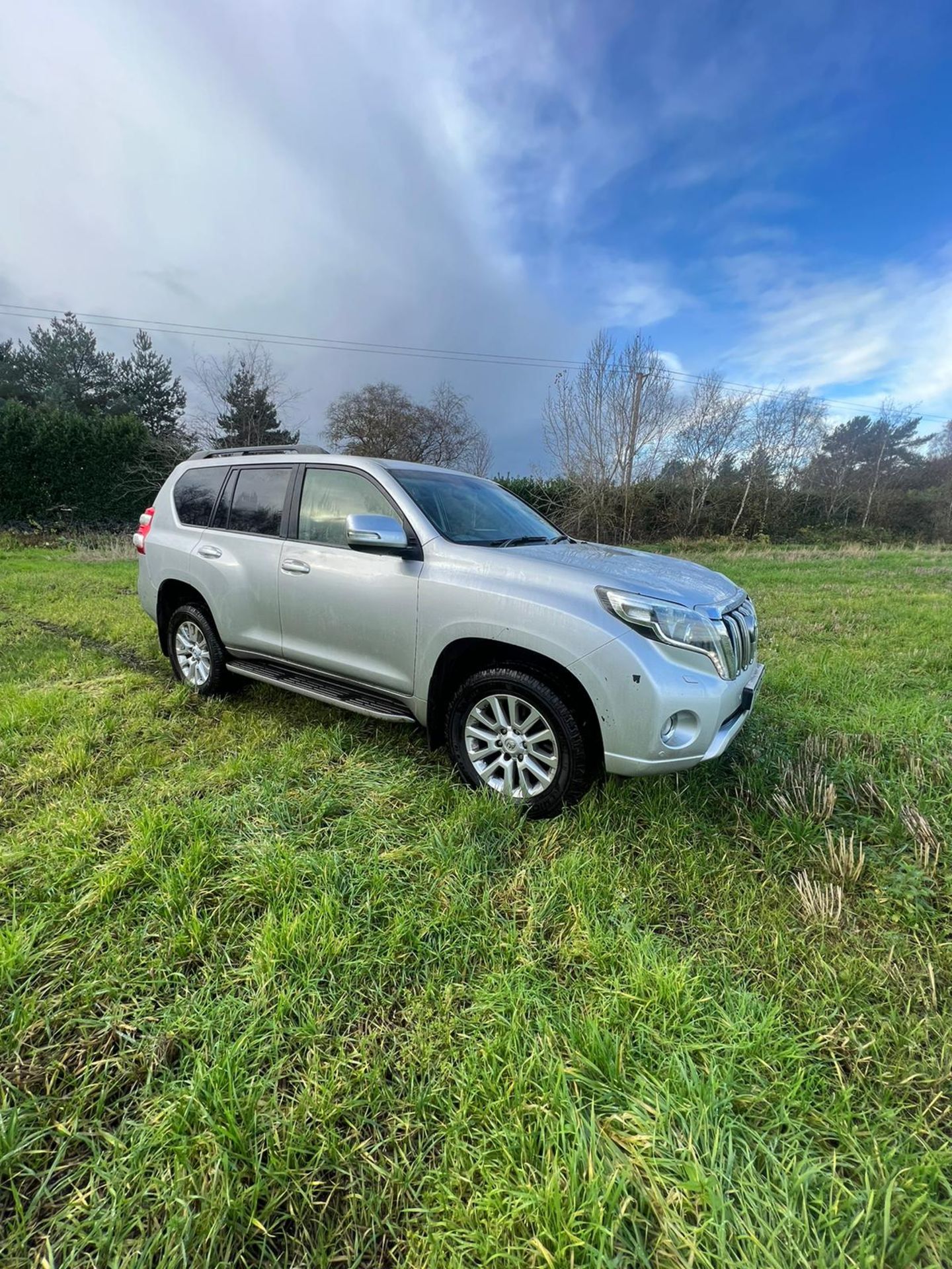 TOYOTA LAND CRUISER TOP OF THE RANGE FULL LEATHER - Image 19 of 20