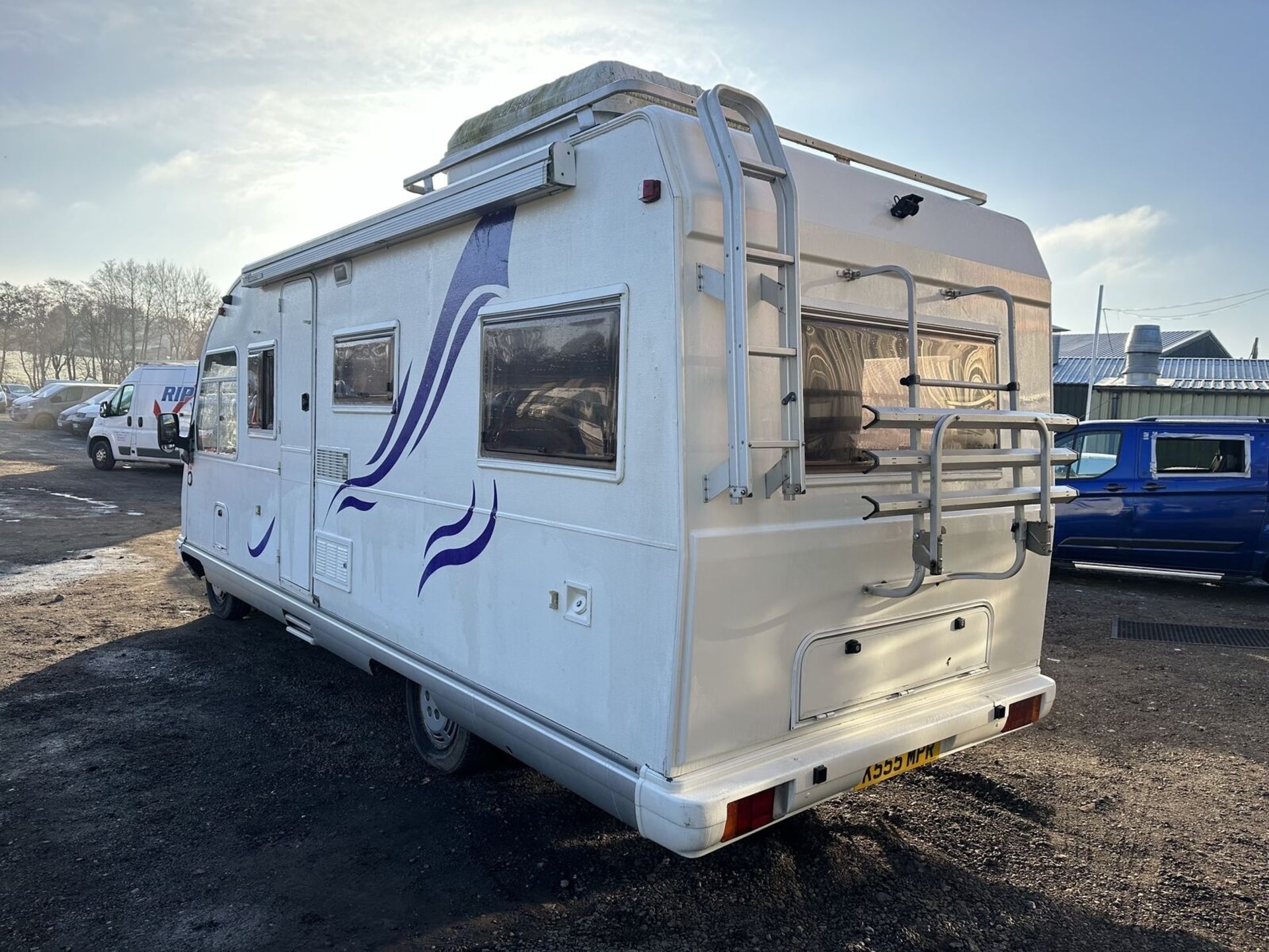**(ONLY 60K MILEAGE)** WELL-MAINTAINED MOTORHOME: TALBOT EXPRESS PILOTE GALAXY (NO VAT ON HAMMER) - Image 14 of 15