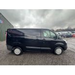 SLEEK BLACK PANEL VAN: 2015 FORD TRANSIT CUSTOM (NO VAT ON HAMMER)