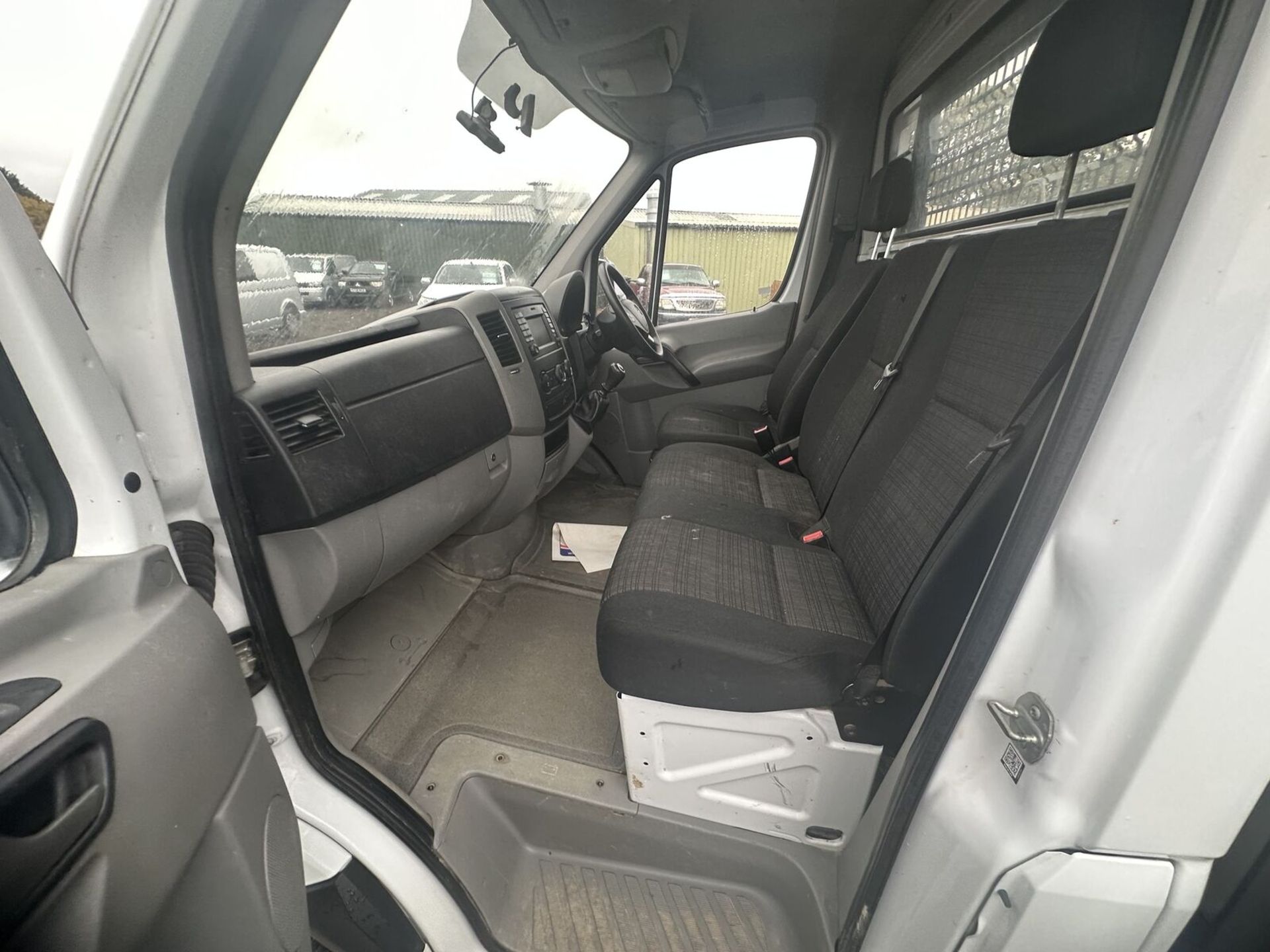 2018 SPRINTER LWB FLATBED: CLEAN, WELL-MAINTAINED - Image 2 of 15