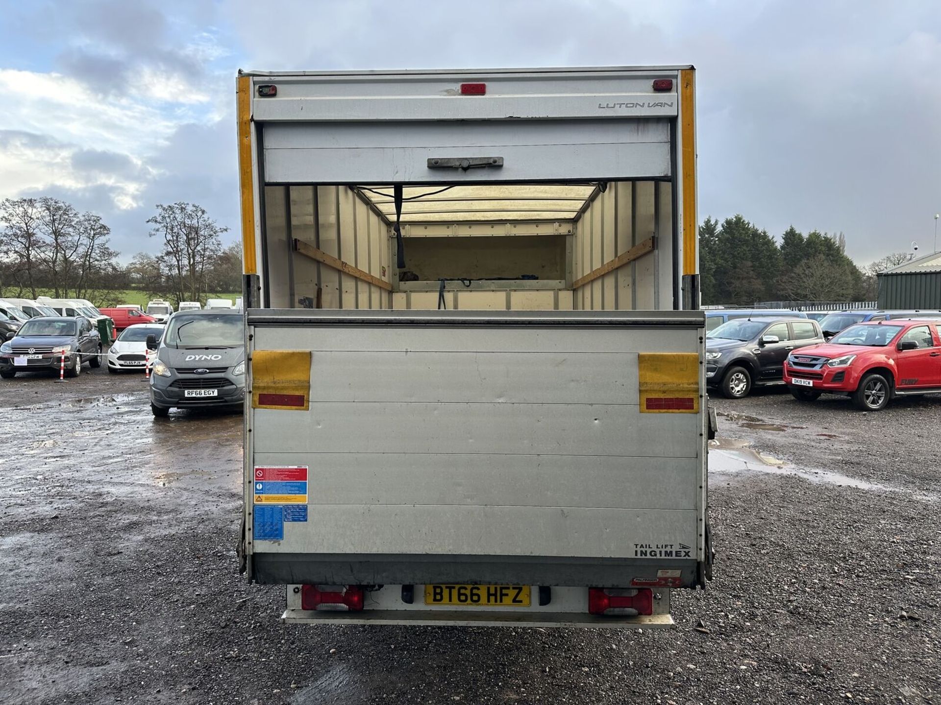 MECHANICAL NOTICE: 66 PLATE IVECO DAILY, GEARBOX WARNING - NO VAT ON HAMMER - Image 13 of 15