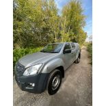 ISUZU D-MAX 2.5 DIESEL TWIN TURBO TD