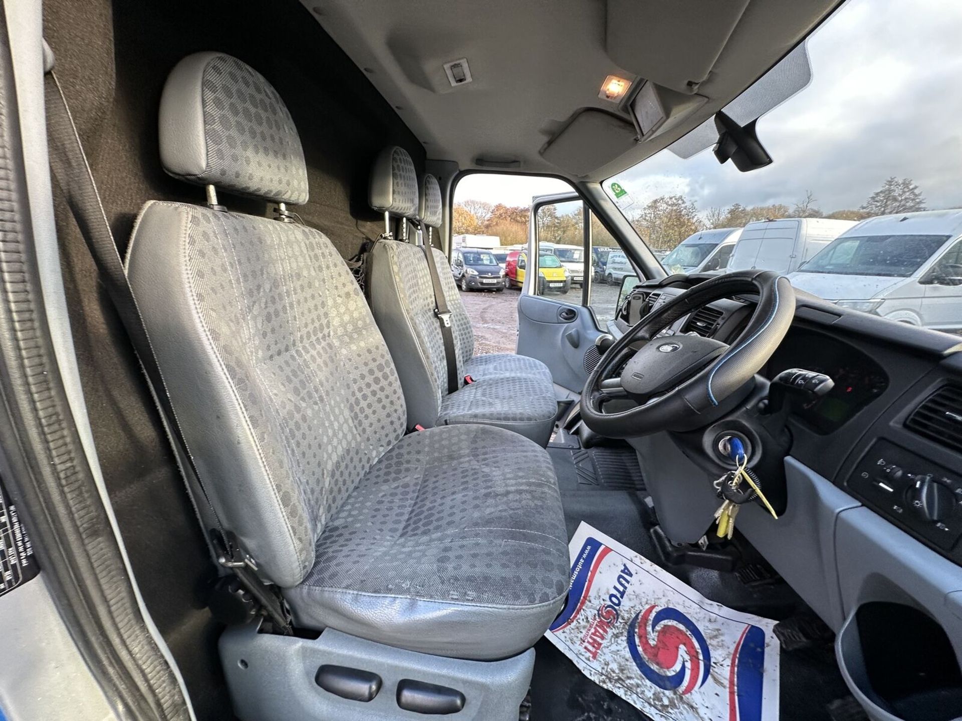 BLUE BEAUTY: 2013 FORD TRANSIT CAMPER VAN, READY FOR ADVENTURE - (NO VAT ON HAMMER) - Image 7 of 18