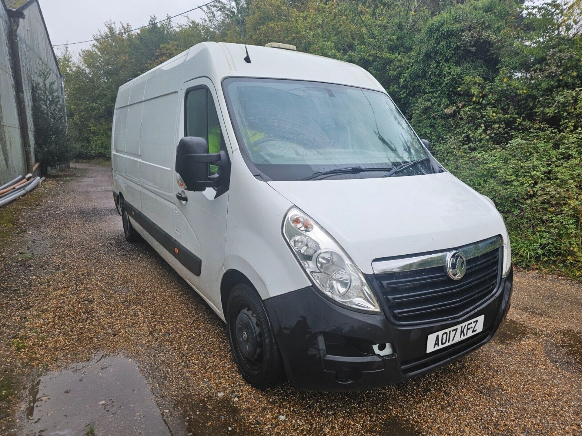 2017 VAUXHALL MOVANO: ULEZ READY, ABUNDANT HISTORY