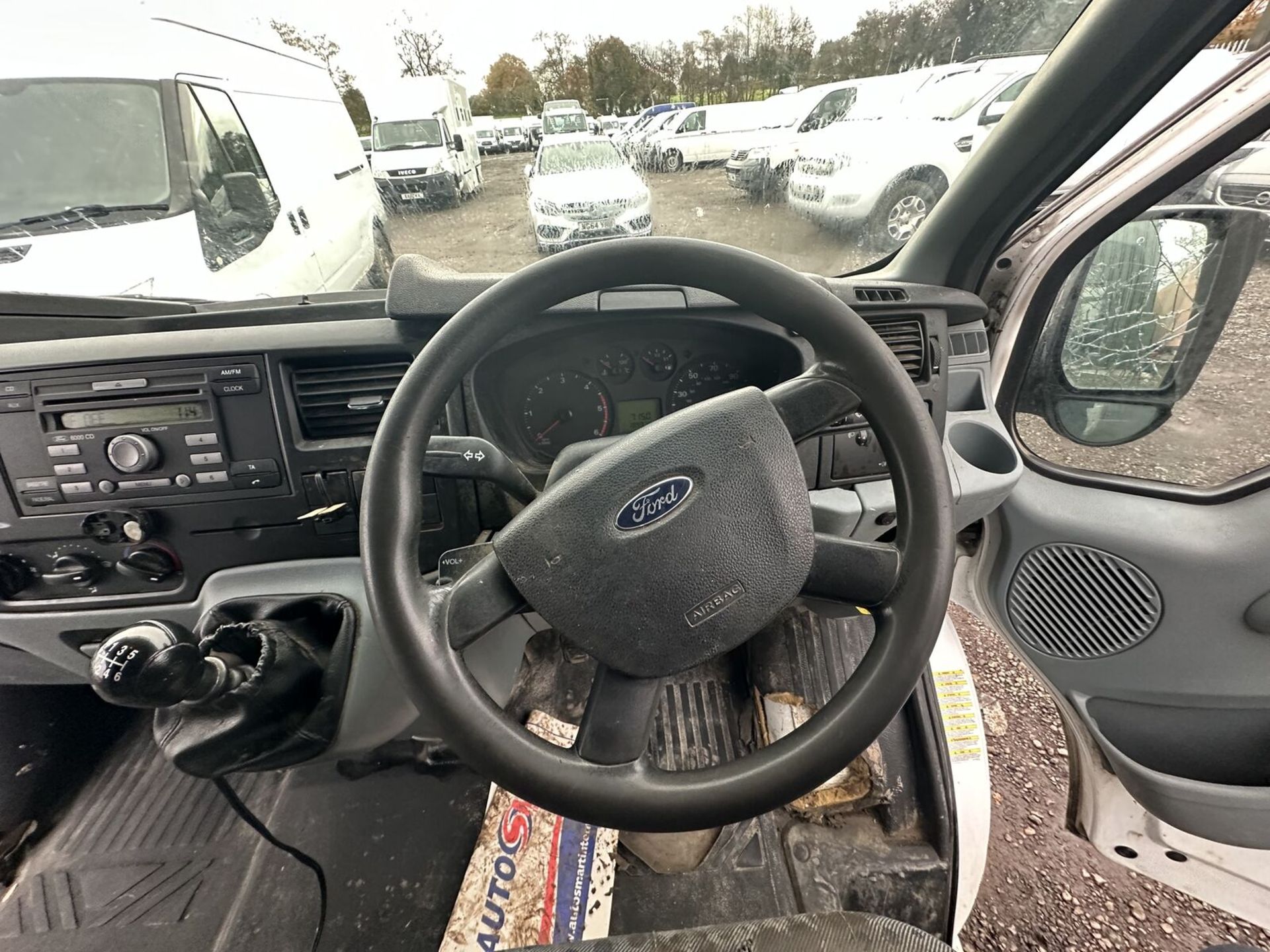 RELIABLE HAULING COMPANION: 60 PLATE FORD TRANSIT - NO VAT ON HAMMER - Image 10 of 15