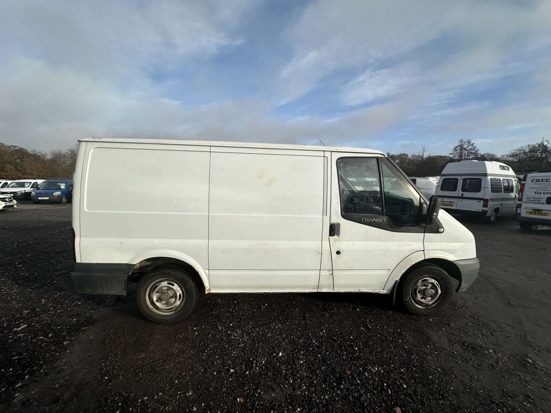 2007 TRANSIT 260: CLEAN BODY, HONEST WORKHORSE - (NO VAT ON HAMMER)