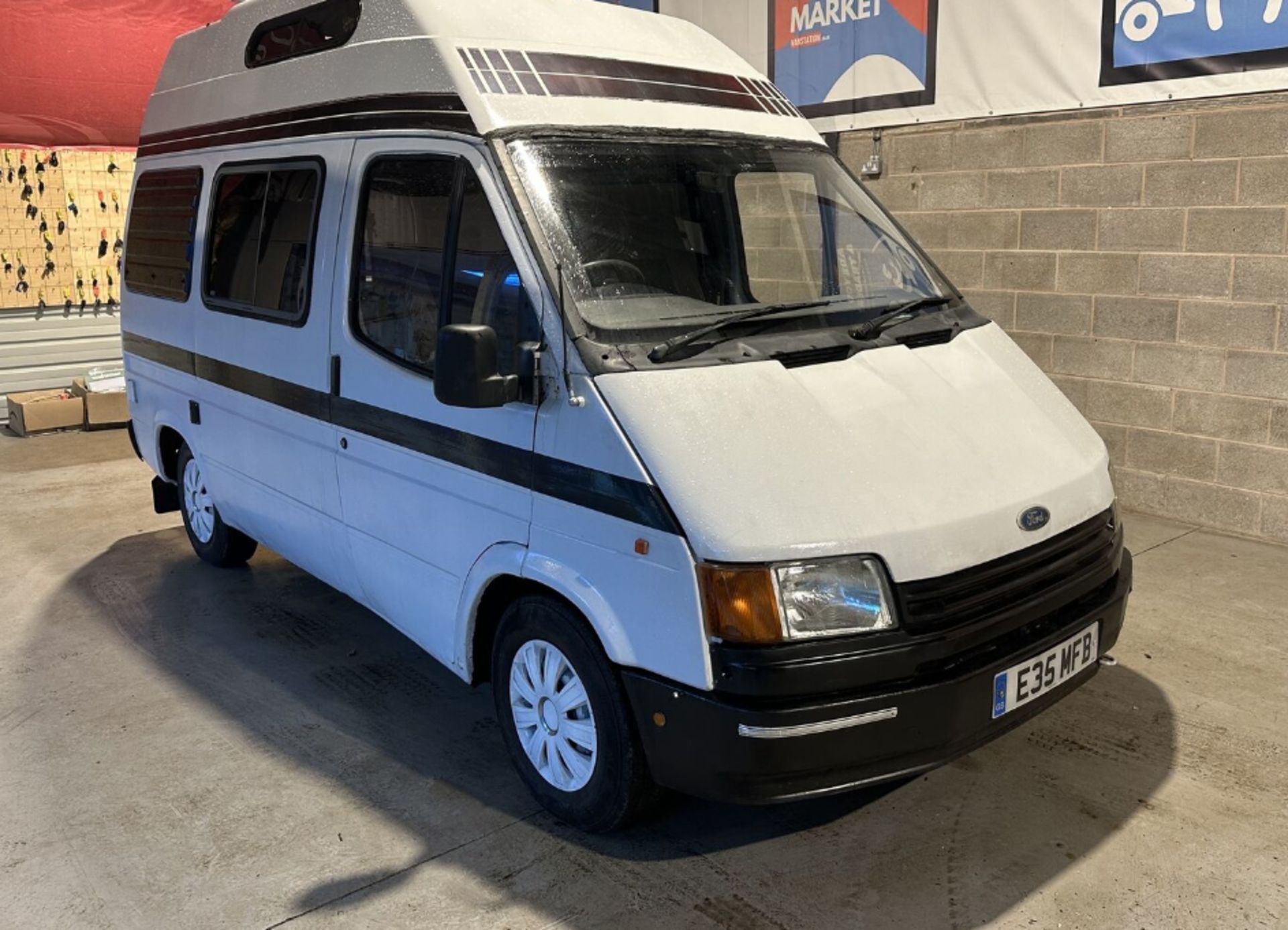 CLASSIC ROAD COMPANION: FORD TRANSIT 100 MOTORHOME - (NO VAT ON HAMMER) - Image 4 of 15