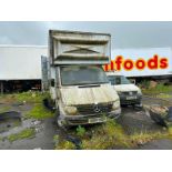 RESTORATION CHALLENGE: VINTAGE MERCEDES SPRINTER LUTON VAN 2000 - NO VAT ON HAMMER