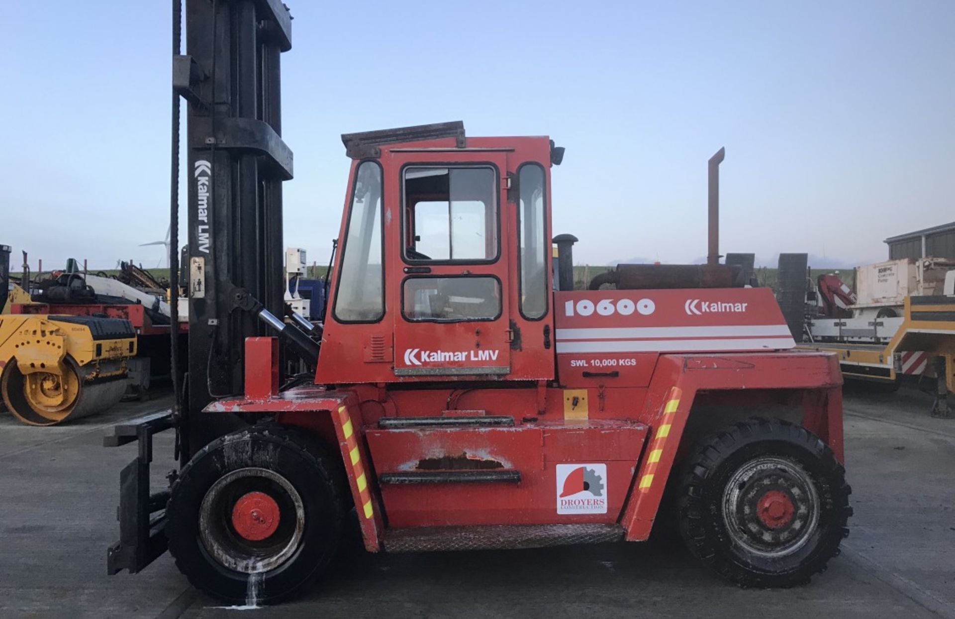 KALMAR 10600 DIESEL FORKLIFT 10 TON (8FT FORKS INCLUDED)