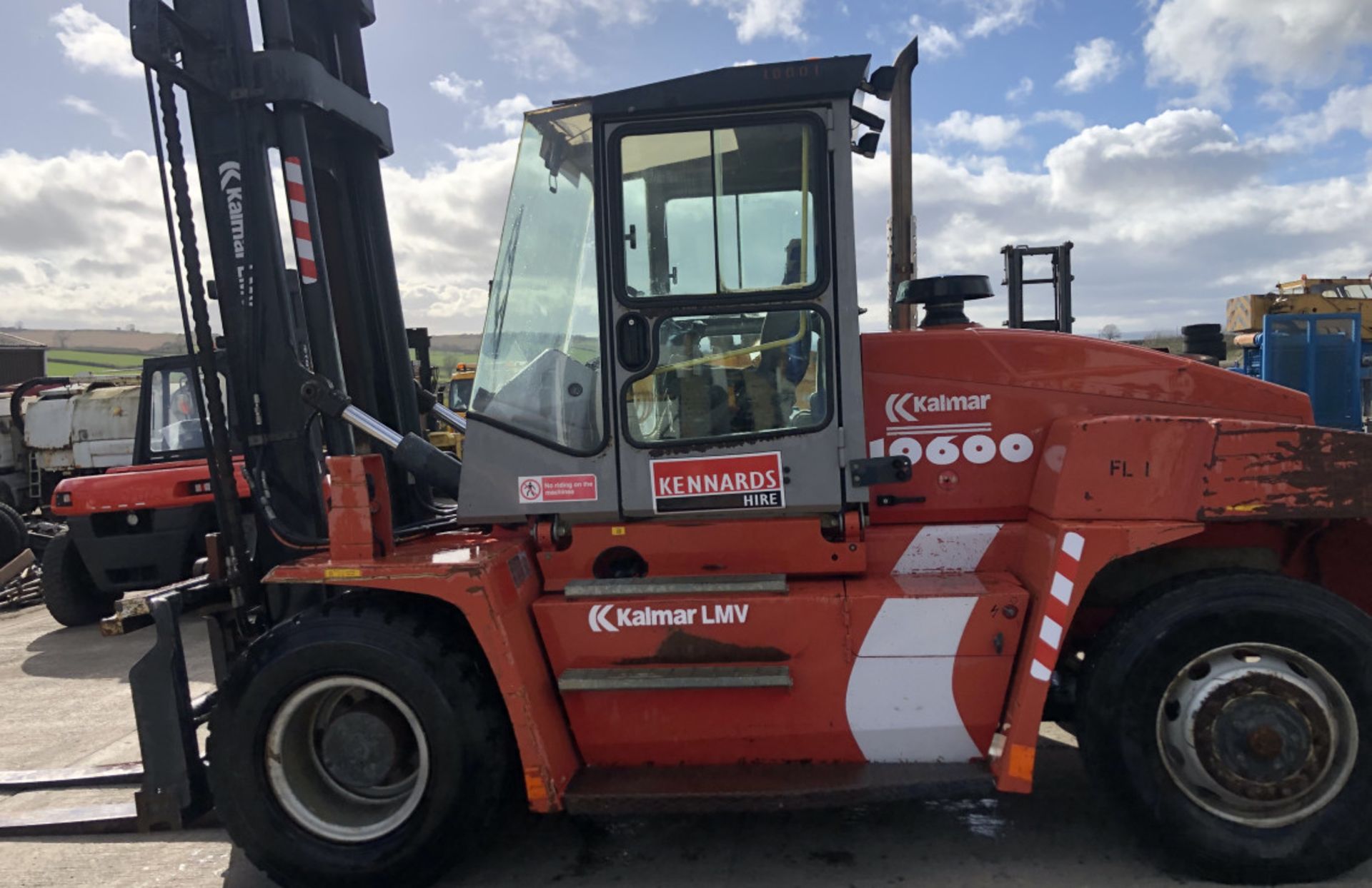 KALMAR DC 10-600 ,10.6 TON DIESEL FORKLIFT